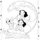 Illustration: Zwei Figuren surfen fröhlich mit einem kleinen, tierähnlichen Begleiter auf einer großen Welle.