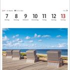 Kalender mit Datum 7. bis 13. Juni. Unten vier Strandkörbe an einer Promenade mit Blick aufs Meer und blauen Himmel.
