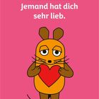 "Herzkarte: Jemand hat dich sehr lieb." Illustration einer orangefarbenen Maus mit einem roten Herz auf rosa Hintergrund.