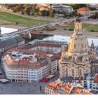 Text über Frauenkirche: Bau 1726-1743, Architekt George Bähr. Dominantes Wahrzeichen der Dresdner Altstadt. Ansicht von oben.