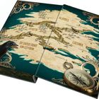 Landkarte mit den Texten: PENRITH, LOEGRIA, ALARICE, DIE GROSSE ÖDNIS VON ESTYRION. Design mit Kompass und Rabe.