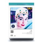 "The Art of 90s Covers", "08 JUN", Bild: Frau mit Blumen-Badekappe und rotem Lippenstift, Text: "Blur", "Leisure".