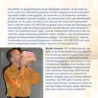 Texte: Michael Reimann, 1951 in Berlin geboren. Visuelle: Ein Mann bläst in ein großes Musikinstrument, trägt ein orangefarbenes Hemd.