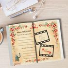 Notizbuch mit „Mein WARUM?“ und Linien zum Ausfüllen. Umrandet mit Geschenkschleifen. Daneben Kaffee, Blumen, Brille.