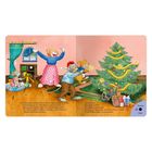 Text: "Endlich ist Weihnachten! ... Frohe Weihnachten, Leo Lausemaus!"  
Illustration: Mäusefamilie feiert um geschmückten Weihnachtsbaum.