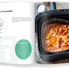 "Ravioli à la Mamma", Rezept mit Zutaten: Ravioli, Tomaten, Brühe, Frischkäse, Feta, Olivenöl, Knoblauch, Pfeffer. Fertiggericht im Airfryer.