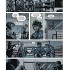 Sprechblasen mit Dialogen; mehrere Personen in futuristischen Rüstungen in einem technischen Raum, militärische Atmosphäre.