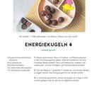 Energiekugeln Rezept: Zutaten und Zubereitungsschritte, dazu ein Teller mit dunklen Kugeln, dekoriert auf einem Streifentuch.