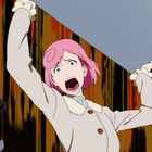 Eine Frau mit rosa Haaren schreit erschrocken, in ihrer Hand hält sie ein großes silbernes Objekt.