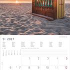 9·2027, Montag bis Sonntag. Kalender mit einem Strandkorb bei Sonnenuntergang im Hintergrund auf sandigem Strand.