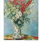 Unten sind Zahlen 1 bis 31 geschrieben. Ein bunter Blumenstrauß in einer verzierten Vase auf einem Tisch; geschmackvolle Malerei.