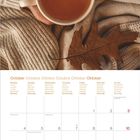 Herbstliche Ruhe: Eine Tasse Wärme, die die Seele nährt. Kalenderblatt für Oktober 2027 mit Herbstmotiv.