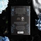 "You're destined for more than you ever dreamed of..." Text über "Hekate the Witch". Florale Illustrationen auf dunklem Hintergrund.