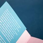 Der Text beschreibt: "Miquel und sein Vater führen ein schwieriges Leben im Haus der Mutter..." Ein Buch mit buntem Umschlag.