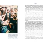 Text: "An American was big news in eastern Turkey. When people stared, I assumed they were waiting for entertainment. So, I’d sing."

Eine Gruppe von Menschen umringt einen sitzenden Mann.