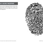 "AN A-MAZING FINGERPRINT" spielt mit einem Labyrinth aus einem Fingerabdruck. Beginne in der Mitte und finde den Weg hinaus.