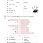 89 Rechnungen: Matheaufgaben mit fehlenden Zahlen. 90 Zahlen einsetzen für Lösungszahl. Illustration: Person am Tisch.