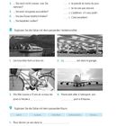 1. Menüpunkte im Restaurant: Optionen in Französisch.  
2. Sätze mit Verkehrsmitteln und Räumen ergänzen.  
3. Bilder: Boot, Garage, Fahrrad, Flugzeug.  
4. Wörter: salon, cuisine, chambre, salle de bain, bureau.