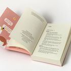 "Inhalt", Kapitelüberschriften sichtbar. Illustration: Alpaka trägt Faultier, Sprechblasen „Hältst du mir einen Platz frei?“