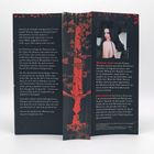 Einige Zitate: „Suchst du deshalb ständig meine Gesellschaft?“, „Ach, na ja. Drei wären einer zu viel.“  
Rechts Text über Madeline Taylor, eine Autorin, daneben ein Bild einer Frau im schwarzen Kleid.