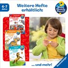 "Weitere Hefte erhältlich: 4-7 Jahre. Stickerhefte: Feuerwehr, Dinosaurier, Pferde. Kind spielt mit Stickern, lächelt."