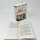 Buchcover: "Die Blut-Hochzeit" von Wolf Hector, ein historischer Roman. Geöffnetes Buch mit Text auf den Seiten 232-233.