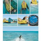 Text: "Cat Island". Eine Person mit Schwimmweste ist im Wasser, schwimmt und schaut auf eine Armbanduhr.