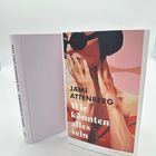 Buchtitel: "Wir könnten alles sein" von Jami Attenberg. Cover: Stilisiertes Porträt einer Frau mit Sonnenbrille.