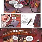 Eine maskierte Frau sagt "Mist" und telefoniert. Sie läuft an Graffiti vorbei. Ein Laden heißt "Scott's Minimart".