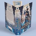 Text: "Der Prinz des Nachtreichs", "Midnight Spy", "Sandra Regnier". Illustration: Zwei Personen, eine Frau und ein Mann mit Schwert.