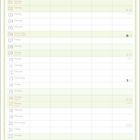 Kalender für Mai, mit Blumenillustrationen und einem Raster für Tagesplanung. Enthält Memo-Feld und Feiertage wie Muttertag.