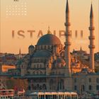 Mai-Kalender mit Bild der Yeni-Moschee in Istanbul, Türkei, bei Sonnenuntergang, Möwen fliegen über das Wasser.