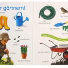 "Komm, wir gärtnern! Im Garten ist viel zu tun, hilfst du mit?" - Text mit Gartenwerkzeugen und einem Kind beim Graben.