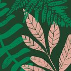 Text ist nicht vorhanden. Illustration: Pinke und grüne Blätter auf dunkelgrünem Hintergrund, verschiedene Formen und Muster.