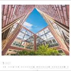 5 2027. Haus der Gewerkschaft Hamburg, Deutschland. Architektur mit grünen Bäumen und blauem Himmel im Zentrum.