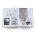 Links: "Cosmic Mind" unten auf Seite 156. Rechts: Detailansicht von Möbelteilen. Skizzen und Prototypen-Fotos sind abgebildet.