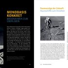 "MONDBASIS KONKRET: MASSNAHMEN ZUM ÜBERLEBEN. Raumanzüge der Zukunft: Raumschiffe zum Anziehen." Links Mondlandschaft, rechts Astronaut.
