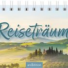 Text: "WOCHENPLANER 2027 Reiseträume"
Blick auf eine hügelige, üppig-grüne Landschaft in Sonnenlicht.