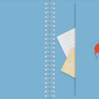 Blaues Spiralnotizbuch, rechts ein roter Ballon, dazwischen eingeklemmte Papiere.