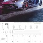 Kalender für November 2027, Darstellung eines Sportwagens mit geöffneten Flügeltüren in einer dunklen Garage.