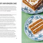 "ROASTED CARROT AND GINGER CAKE" steht oben. Links ist das Rezept. Rechts sind Tortenstücke auf blauen Tellern und eine Tasse Tee.