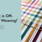Kapitel 1: What is Off-loom Weaving? Text auf hellblauem Hintergrund, daneben ein bunter gewebter Stoff mit einer Nadel.