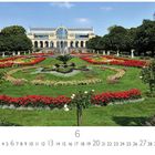 Text oben: "Flora". Unten: Zahlenfolge vom 1 bis 30. Blumenbeet mit Springbrunnen, im Hintergrund ein historisches Gebäude.