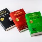Drei Romane von Sven Regener: "Der kleine Bruder", "Herr Lehmann", "Neue Vahr Süd", jeweils mit farbigen Covern und Text.