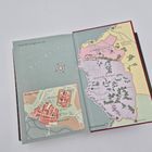 Grafschaft Boulogne um 1200. Der Kanal. Karte mit farbigen Gebieten, Städten und Illustrationen von Landschaften.