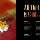 „All That Glitters Is Gold (Kekssterne)“. Links: Sternförmige Kekse in weißer Schale, rote Oberfläche.