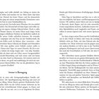 Links steht: "auf einer kleinen, alten, verrostetes – aber wunderschönes blaues Fahrrad mit Klingel und Stützrädern."

Rechts steht: "Ins Auto stiegen meine Eltern nur für Großeinkäufe und um in den Urlaub zu fahren oder wenn das jeweilige Ziel definitiv nicht per Pedes, mit dem Fahrrad oder dem Bus erreichbar war."

Titel: "Immer in Bewegung"

Es ist ein doppelseitiger Text über Kindheit und Sport.