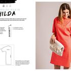 OVERSIZE-KLEID HILDA. Lässig und perfekt für einen Stadtbummel.  
Material: 100 % Leinen, Zuschnitt: 1x Vorderteil.  
Rechts: Frau in korallefarbenem Kleid mit Tasche.