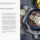Apfelküchle: Rezept mit Zutaten und Zubereitung auf der linken Seite, rechts Teller mit gebackenen Apfelküchlein und Äpfeln.