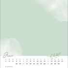 Der Text zeigt einen Juni-Kalender mit hervorgehobenen Sonntagen. Ein Blatt-Design ziert den Hintergrund.